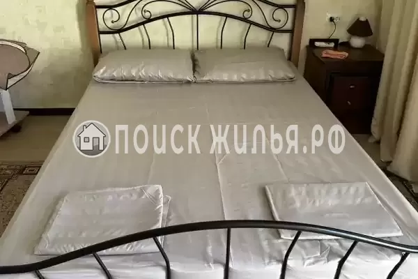 «У Реки» «У Реки»