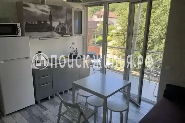 Гостевой дом, мкр. Школьный, д.24