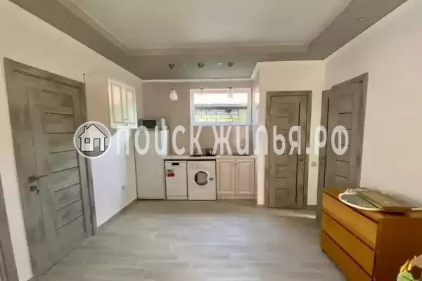 «У Клавдии и Петровича» «У Клавдии и Петровича»