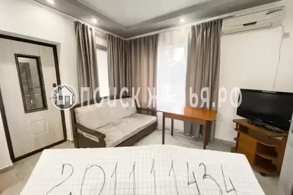 «У Клавдии и Петровича» «У Клавдии и Петровича»