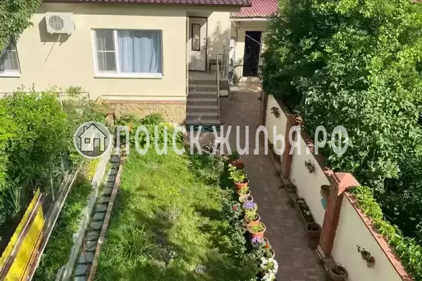 «У Клавдии и Петровича» «У Клавдии и Петровича»