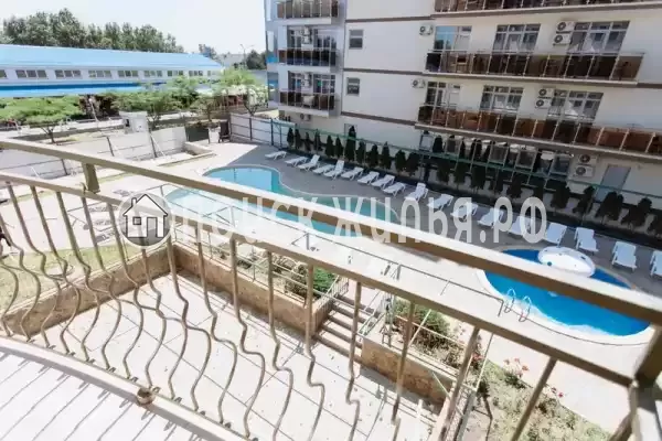 Отель «Белый лебедь»