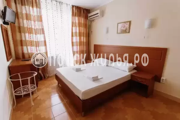 Отель «Белый лебедь»