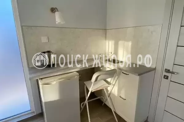 «Под соснами»