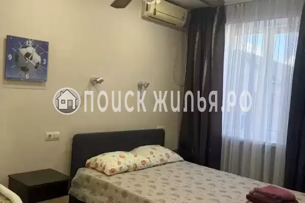 «На Октябрьской»