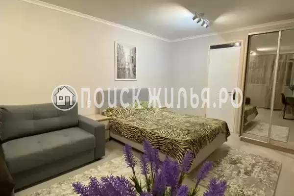 «На Октябрьской»