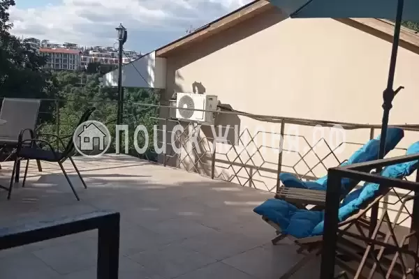 «Кипарисовый дворик» «Кипарисовый дворик»