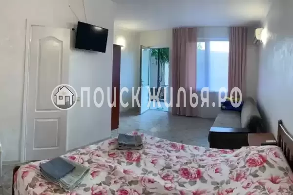 «Кипарисовый дворик» «Кипарисовый дворик»