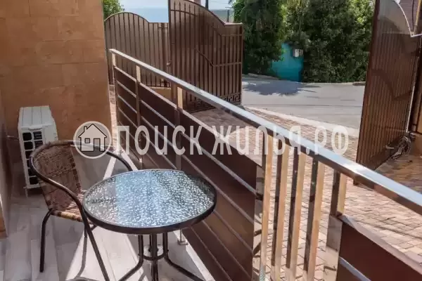 «L-Hotel» «L-Hotel»