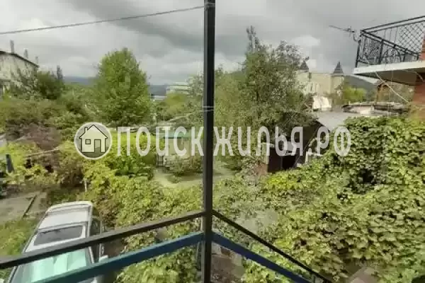 Гостевой дом «У тюльпанового дерева» Гостевой дом «У тюльпанового дерева»