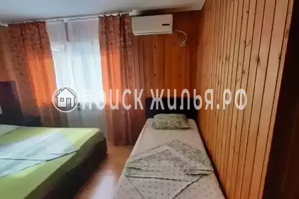 Гостевой дом «У тюльпанового дерева» Гостевой дом «У тюльпанового дерева»