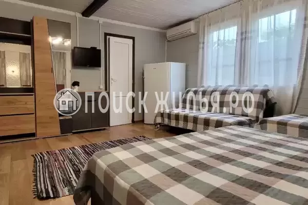 «Персиковый сад»