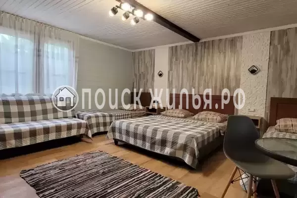 «Персиковый сад»