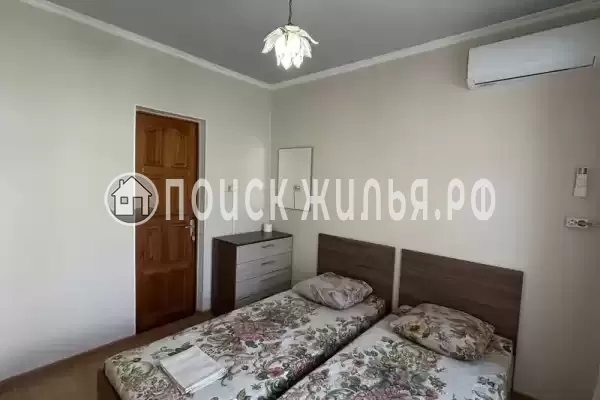 «Лазуриус»