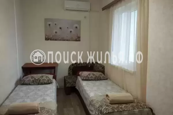 Гостиница «Зеленый дом у маяка»