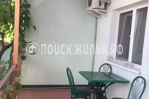 Гостиница «Зеленый дом у маяка»