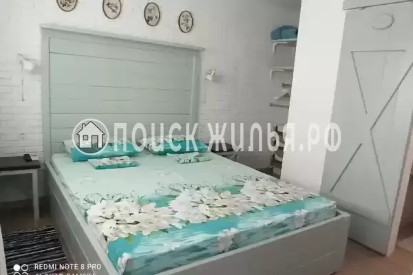 Гостиница «Зеленый дом у маяка»