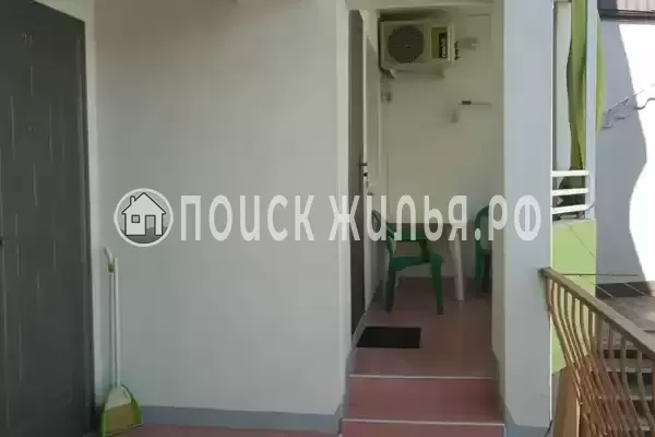 Гостиница «Зеленый дом у маяка»