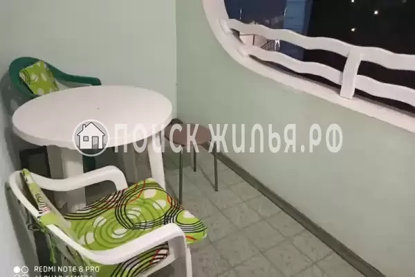 Гостиница «Зеленый дом у маяка»