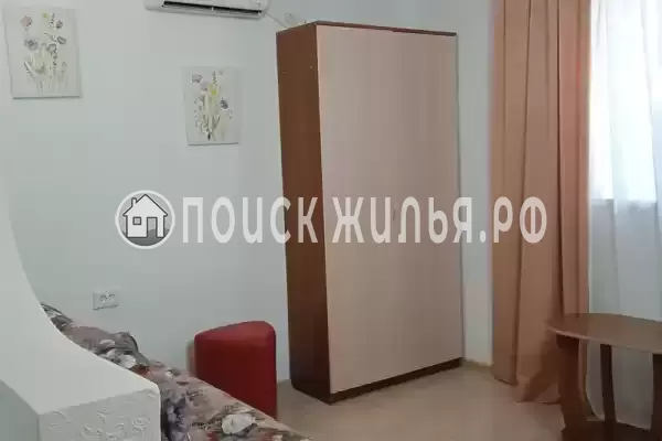 Гостиница «Зеленый дом у маяка»