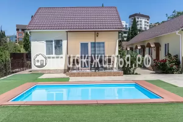 База отдыха «Фазенда» База отдыха «Фазенда»