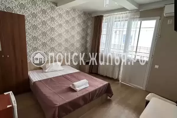 «На Тростниковой»