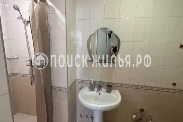 «На Тростниковой»