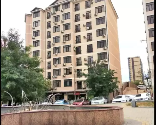 Квартира «У парка фрунзе и горпляжа» Квартира «У парка фрунзе и горпляжа»