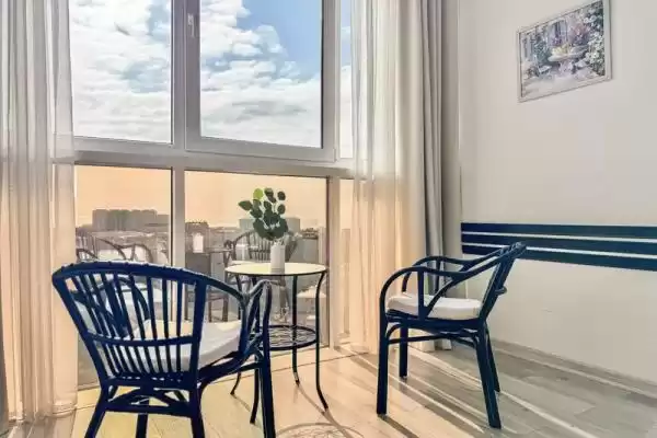 Квартира «В центре (74 м²)» Квартира «В центре (74 м²)»