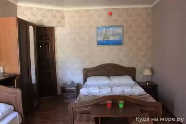 Отель «София» Отель «София»