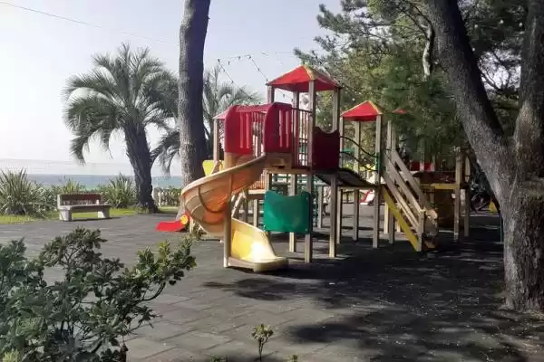 Апартаменты «У моря с бассейном» Апартаменты «У моря с бассейном»