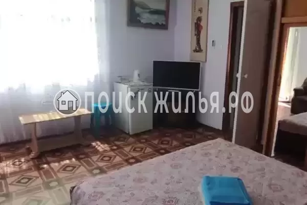 Частный сектор «Лавр»