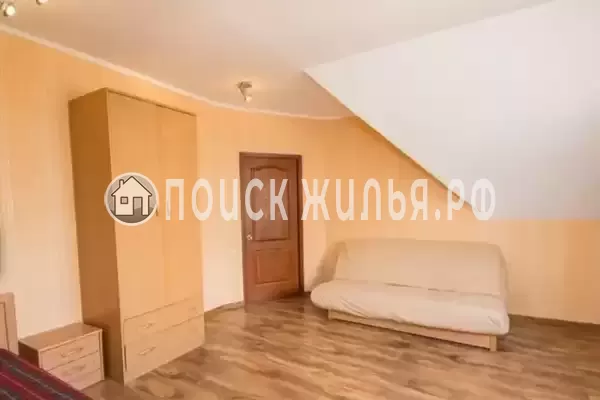 «На Островского»