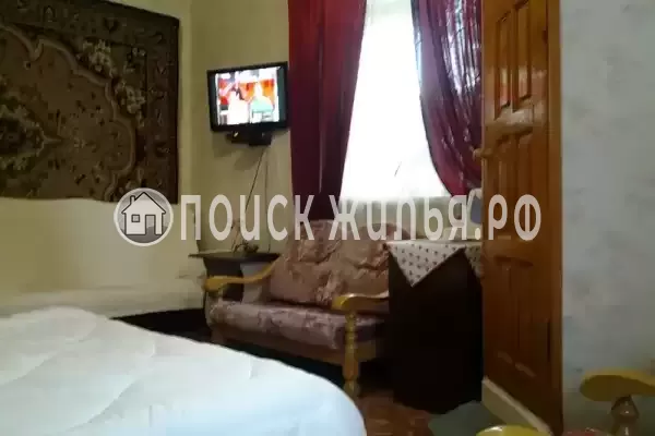 «У тети Вали» «У тети Вали»