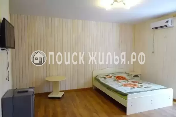 «На Зеленом переулке 4»