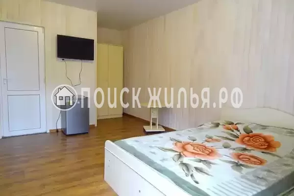 «На Зеленом переулке 4»