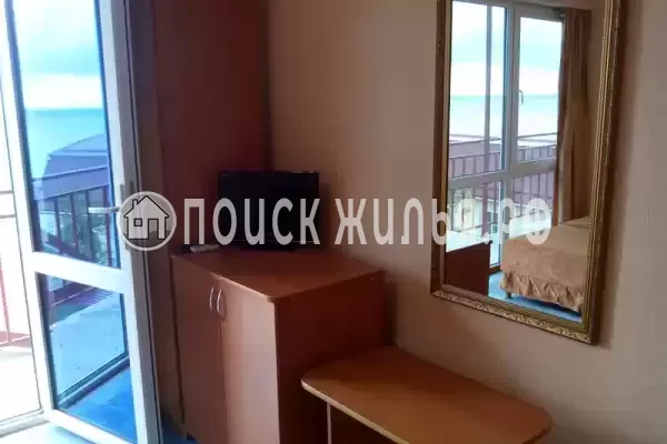 «Бирюзовая бездна»