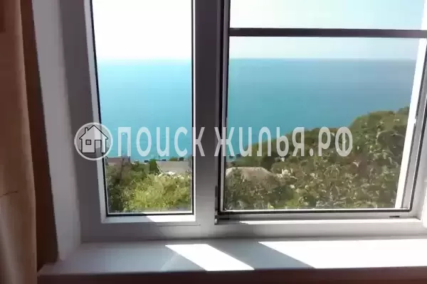 «Бирюзовая бездна»