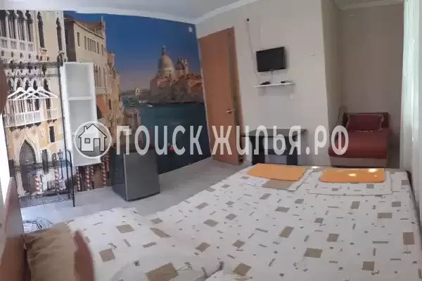 «Наш дворик»