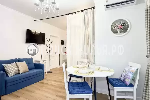 Отель «Июль»