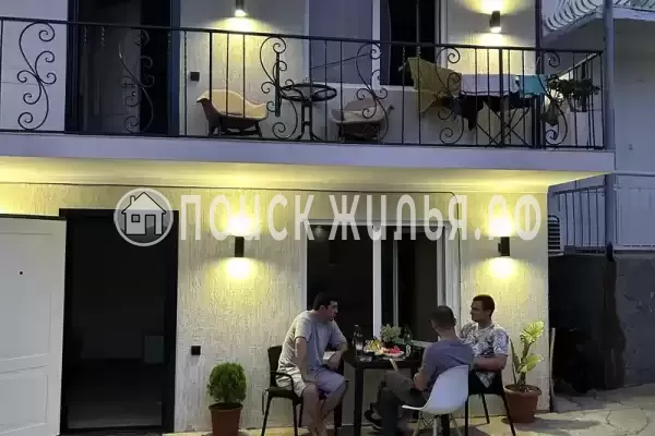 Частный сектор «Леон»