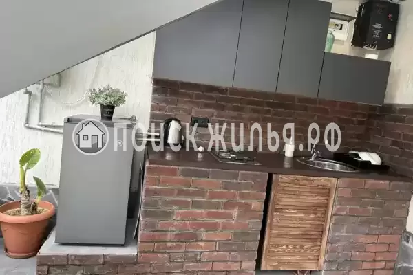 Частный сектор «Леон»