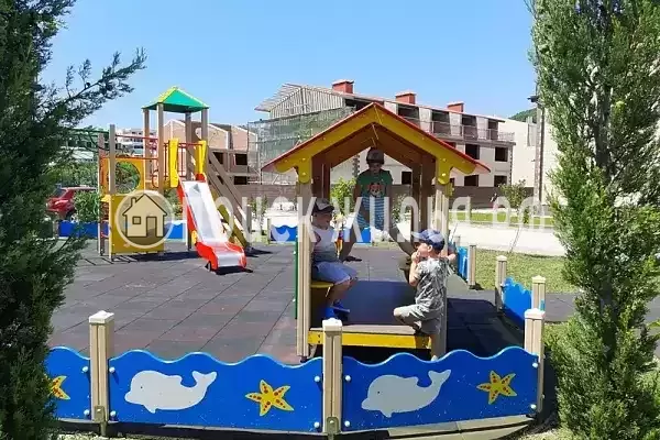 Частный сектор «Семейный таунхаус в морском стиле» Частный сектор «Семейный таунхаус в морском стиле»