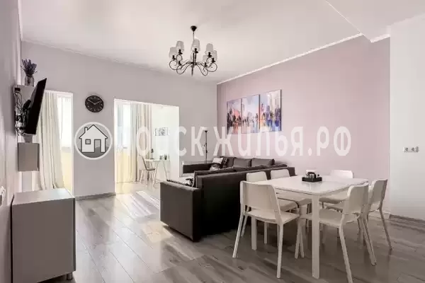Квартира «2-х комнатная квартира в центре (74 м²)» Квартира «2-х комнатная квартира в центре (74 м²)»