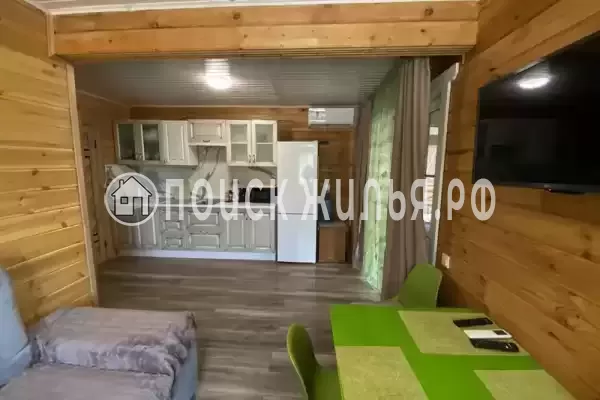 Частный сектор «Двухэтажный коттедж из бруса»