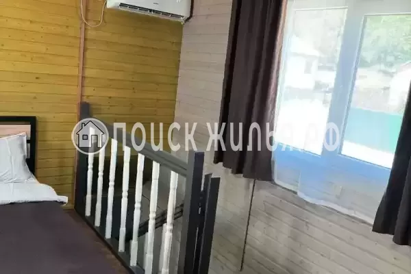 Частный сектор «Дом с бассейном на Персиковой»