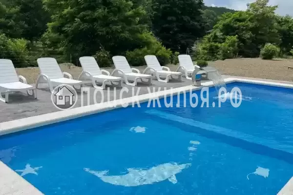 Частный сектор «Дом с бассейном на Персиковой»