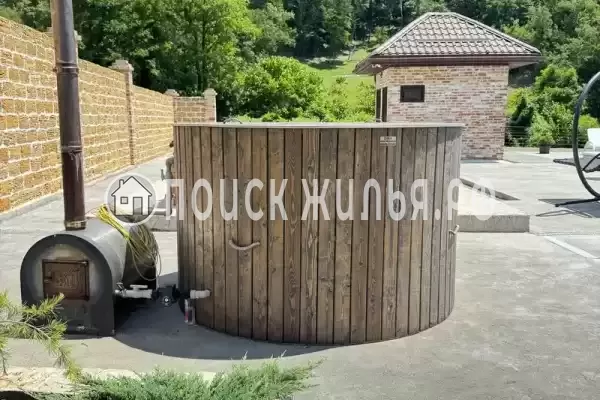 Частный сектор «Дом с бассейном на Персиковой»