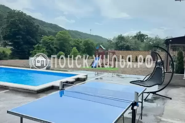 Частный сектор «Дом с бассейном на Персиковой»