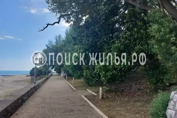 Частный сектор «Коттедж в центре Гудауты»